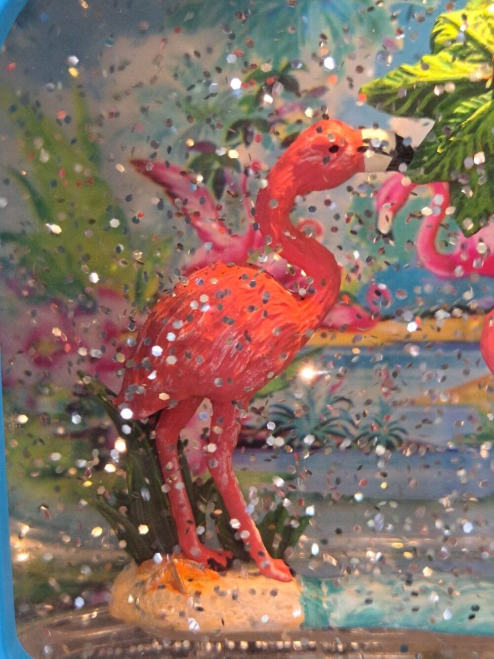 Cracker Barrel Camper Flamingo Glitter Globe Palm Tree Lights Motion - Picture 4 of 15